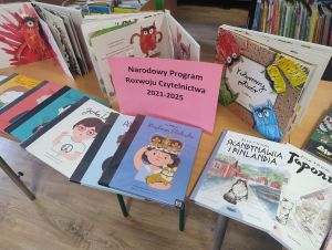 Wystawa książek w ZSS