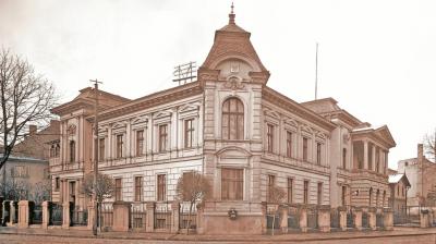 Starostwo Powiatowe we Wrześni przy ul. Chopina 10